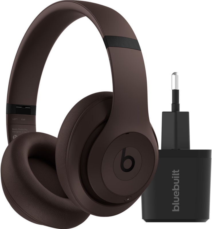 Beats Studio Pro Braun + BlueBuilt Quick-Charge-Ladegerät mit USB-A-Port 18 W Schwarz